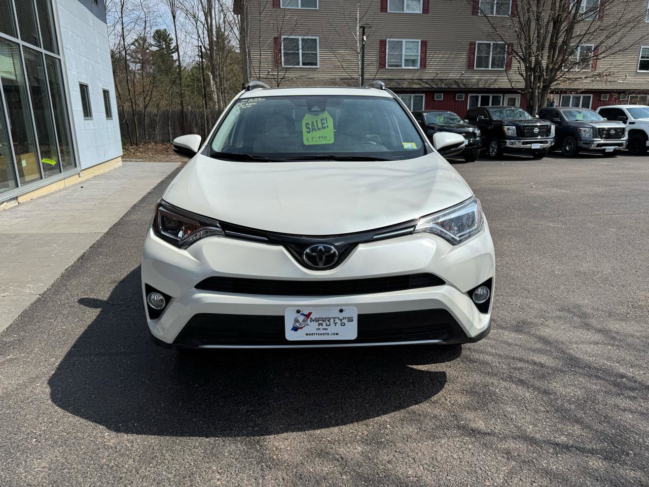Used 2018 Toyota RAV4 Limited w/ All Weather Liner Package AWD/4WD image 8