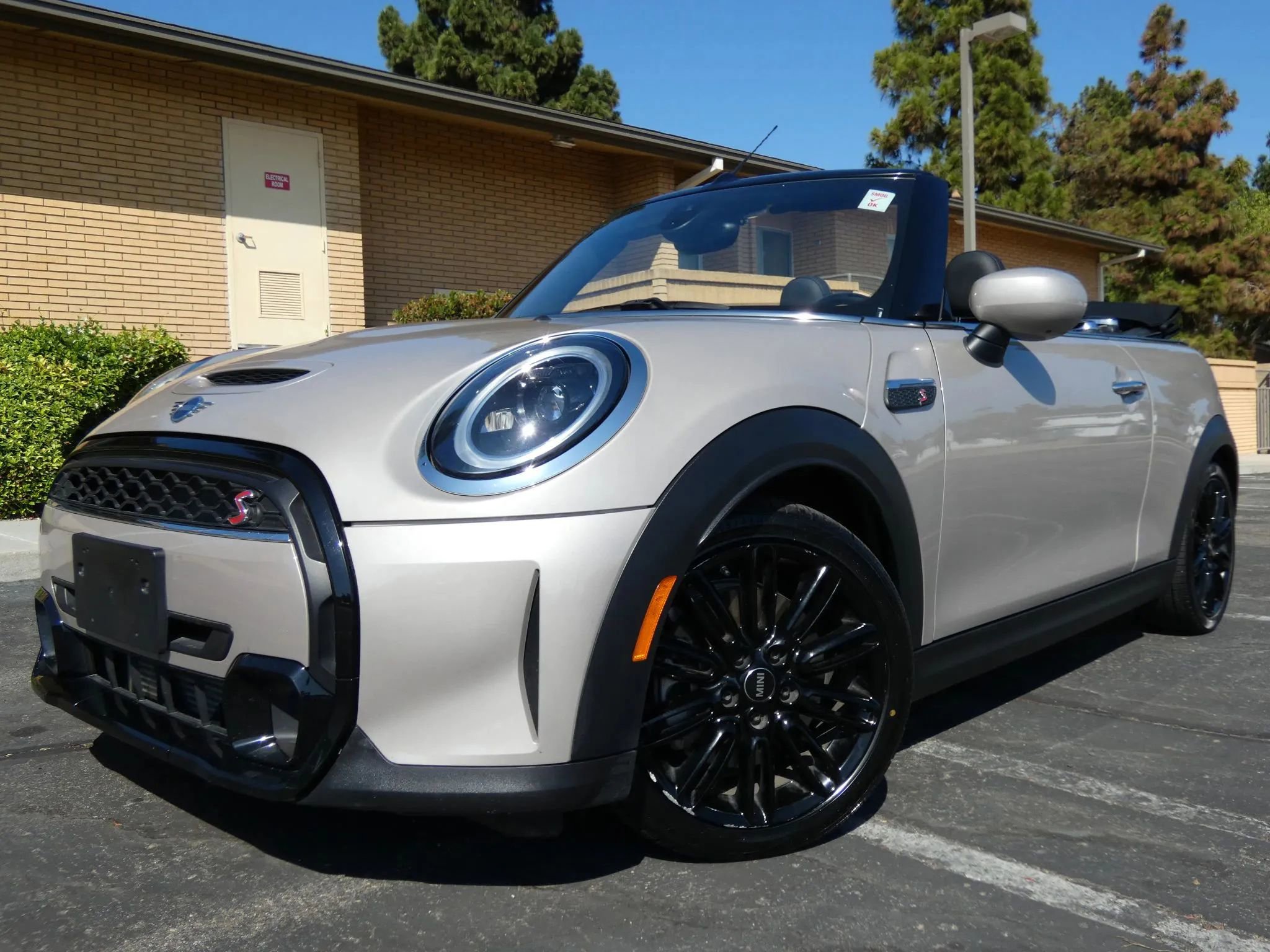 Used 2024 MINI Cooper S image 4
