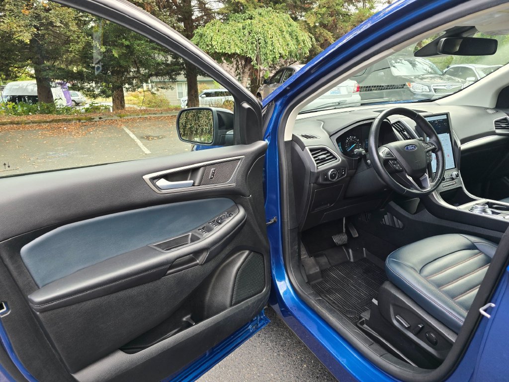 Used 2023 Ford Edge SEL w/ Sport Appearance Package AWD/4WD image 7