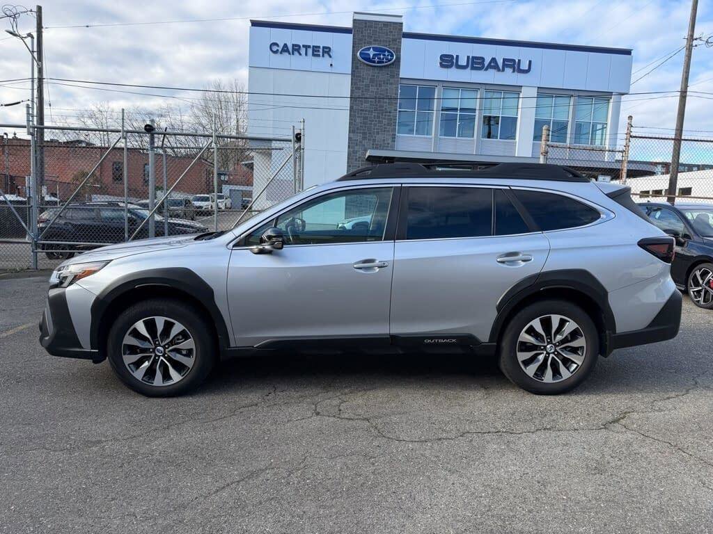 Certified 2023 Subaru Outback Limited image 5