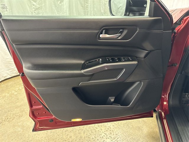 Used 2022 Nissan Pathfinder SL w/ SL Premium Package image 24