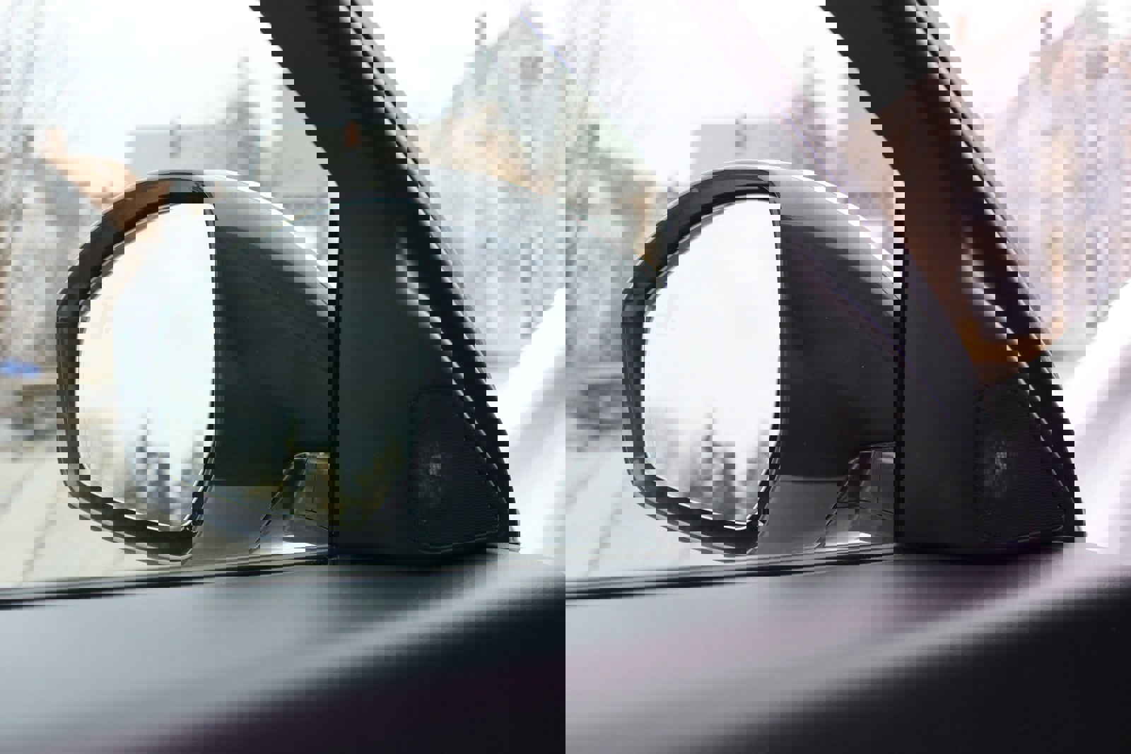 Used 2019 Jaguar E-PACE S image 23