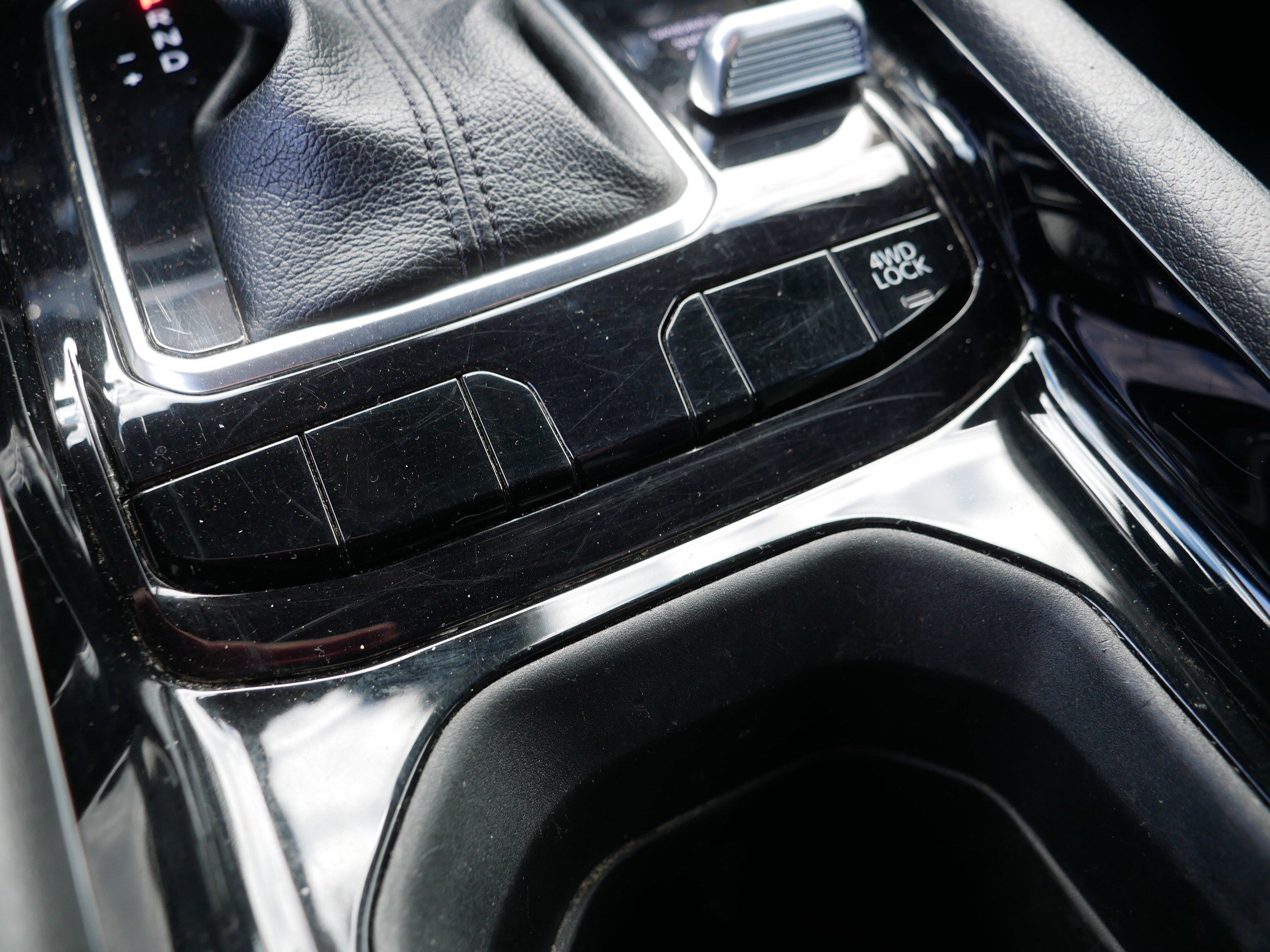 Used 2024 Jeep Compass Limited image 31