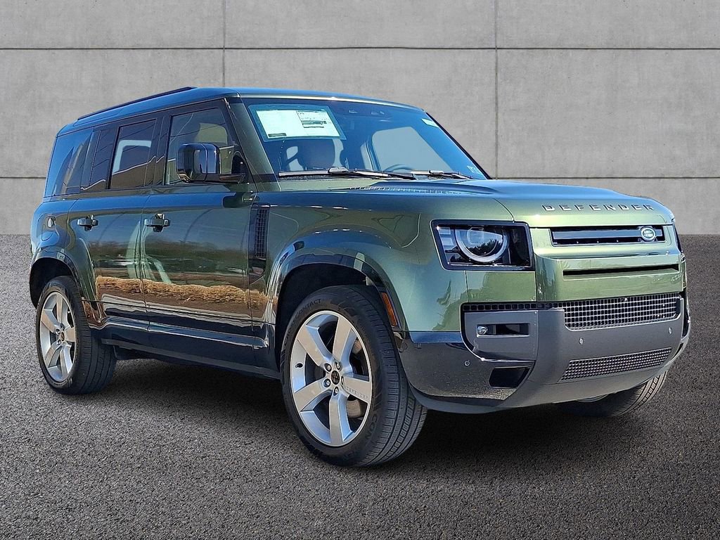 New 2026 Land Rover Defender 110 X-Dynamic SE AWD/4WD image 2