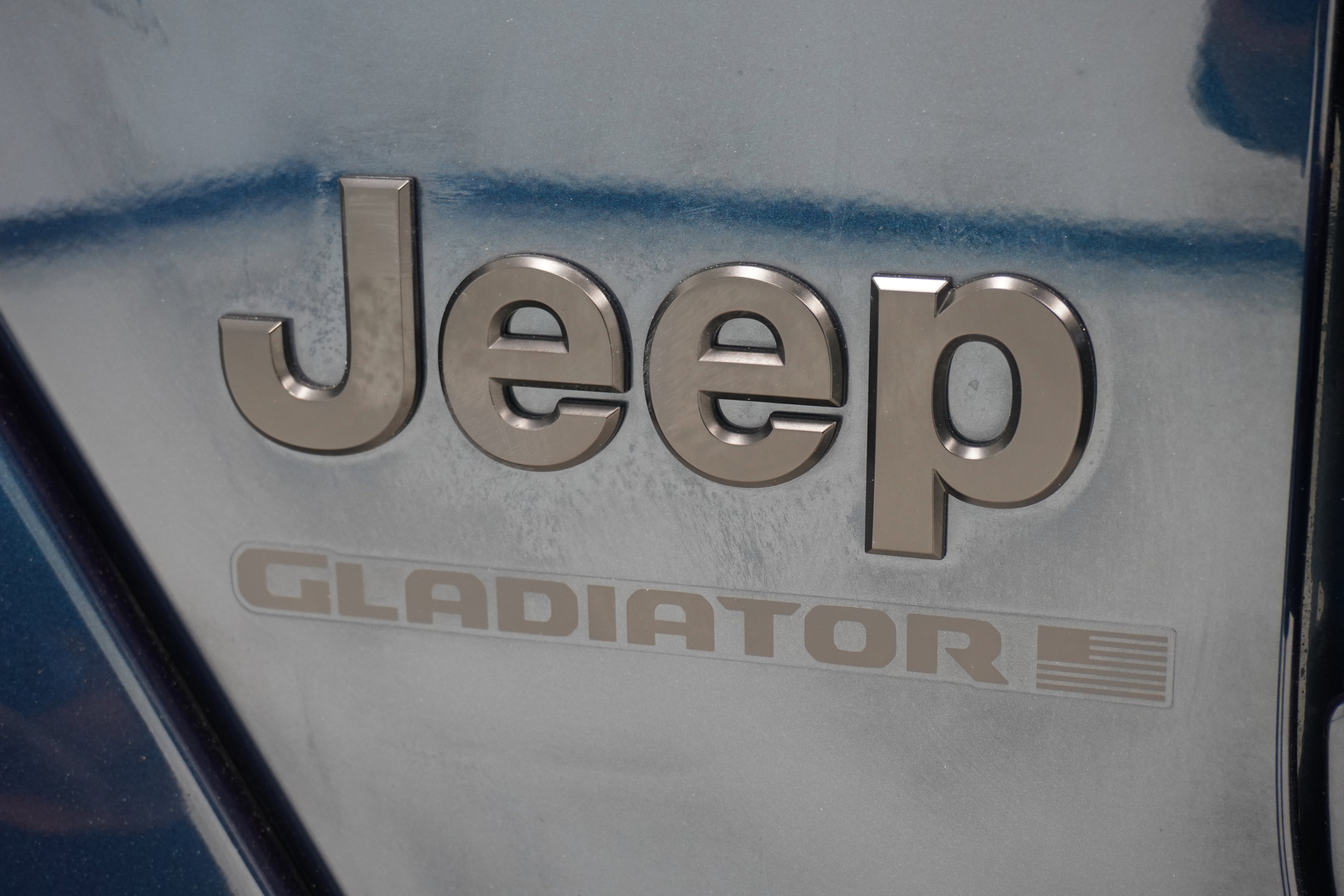 Used 2025 Jeep Gladiator Sport AWD/4WD image 8