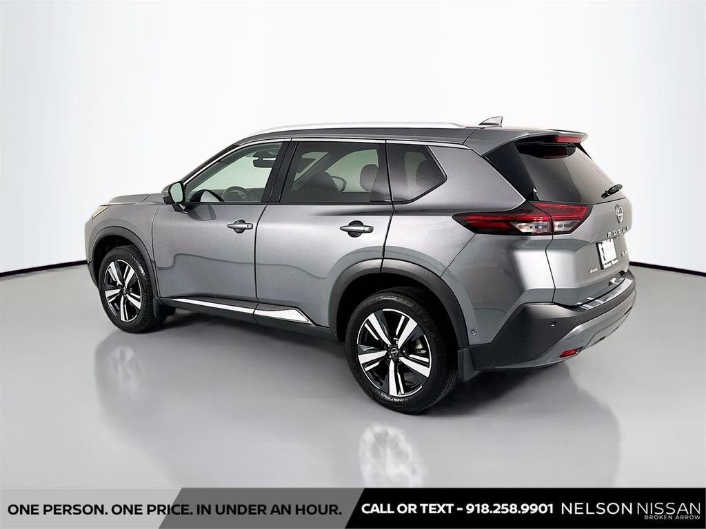 Certified 2023 Nissan Rogue SL w/ SL Premium Package AWD/4WD image 7