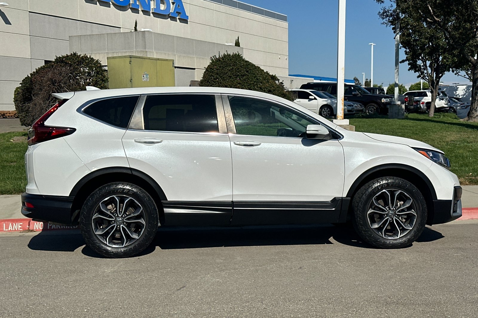 Used 2020 Honda CR-V EX image 3