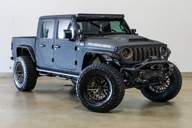 Used 2025 Jeep Gladiator Rubicon w/ Safety Group AWD/4WD image 7