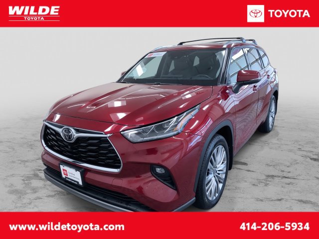 Certified 2022 Toyota Highlander Platinum AWD/4WD 360° Tour