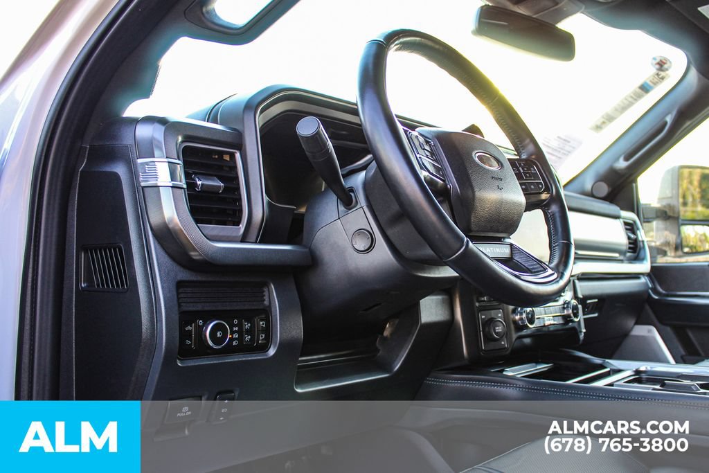 Used 2025 Ford F450 Platinum w/ FX4 Off-Road Package AWD/4WD image 18