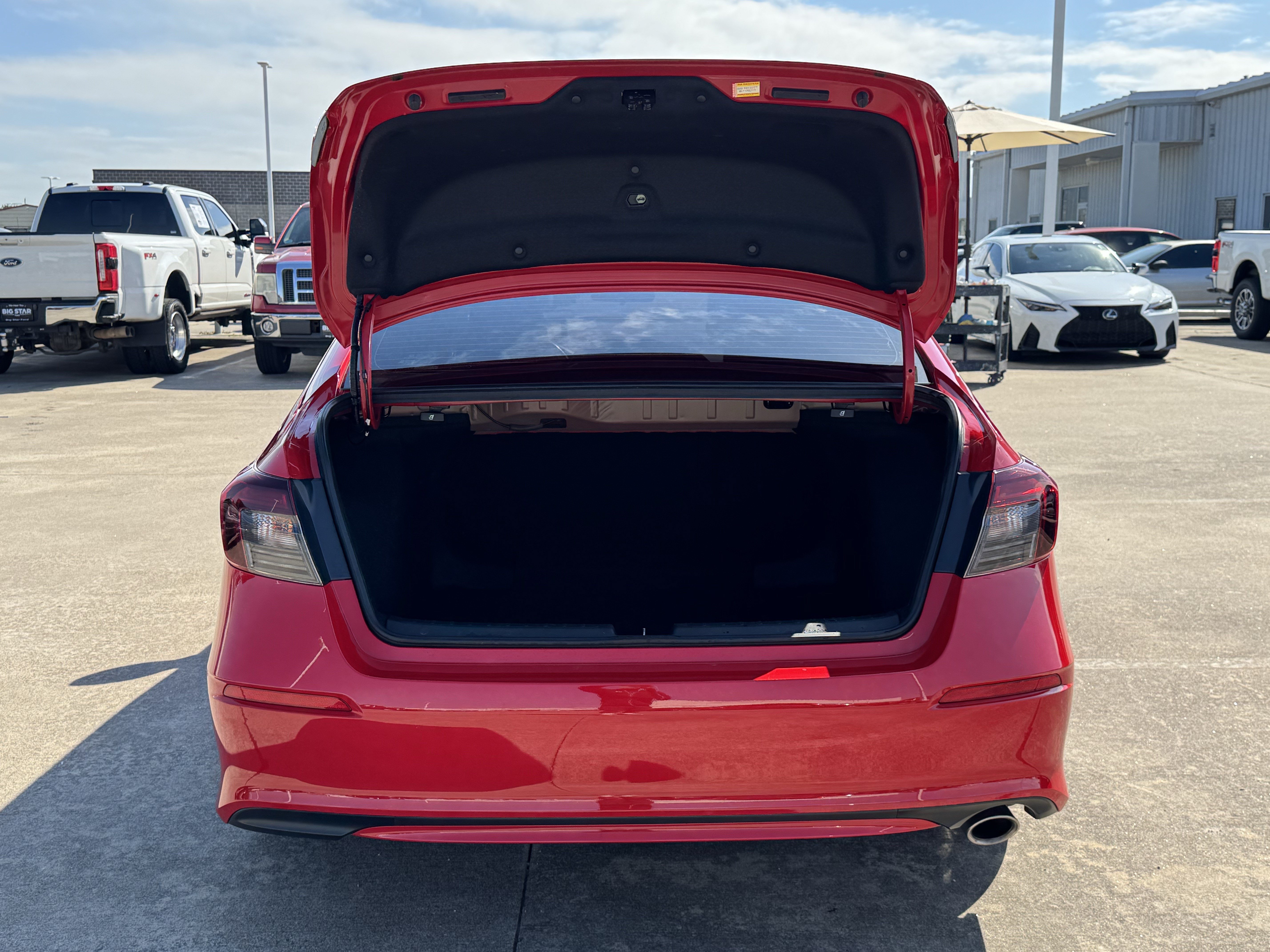 Used 2025 Honda Civic Sport image 32
