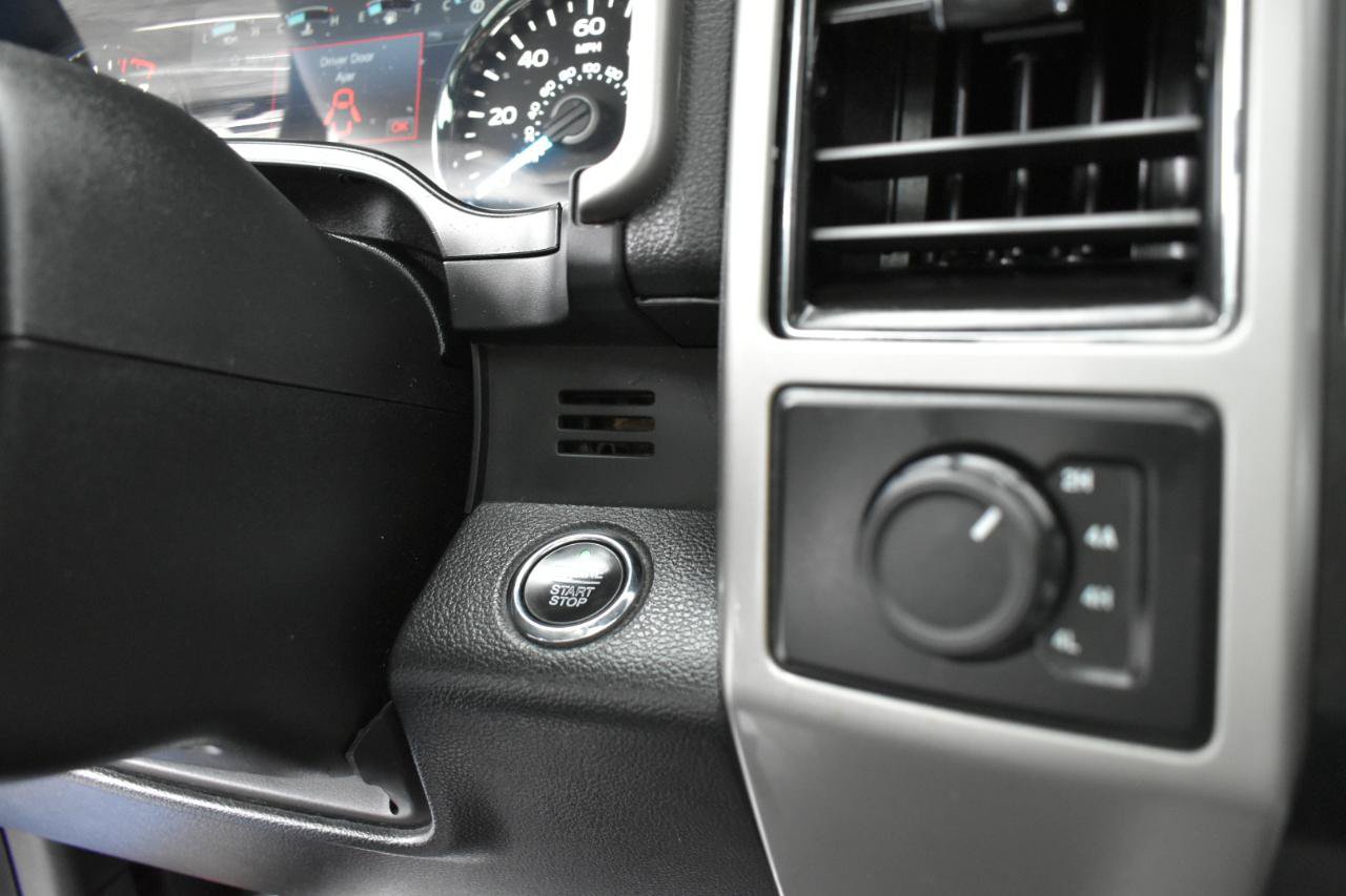 Used 2019 Ford F150 Lariat w/ Equipment Group 502A Luxury AWD/4WD image 43
