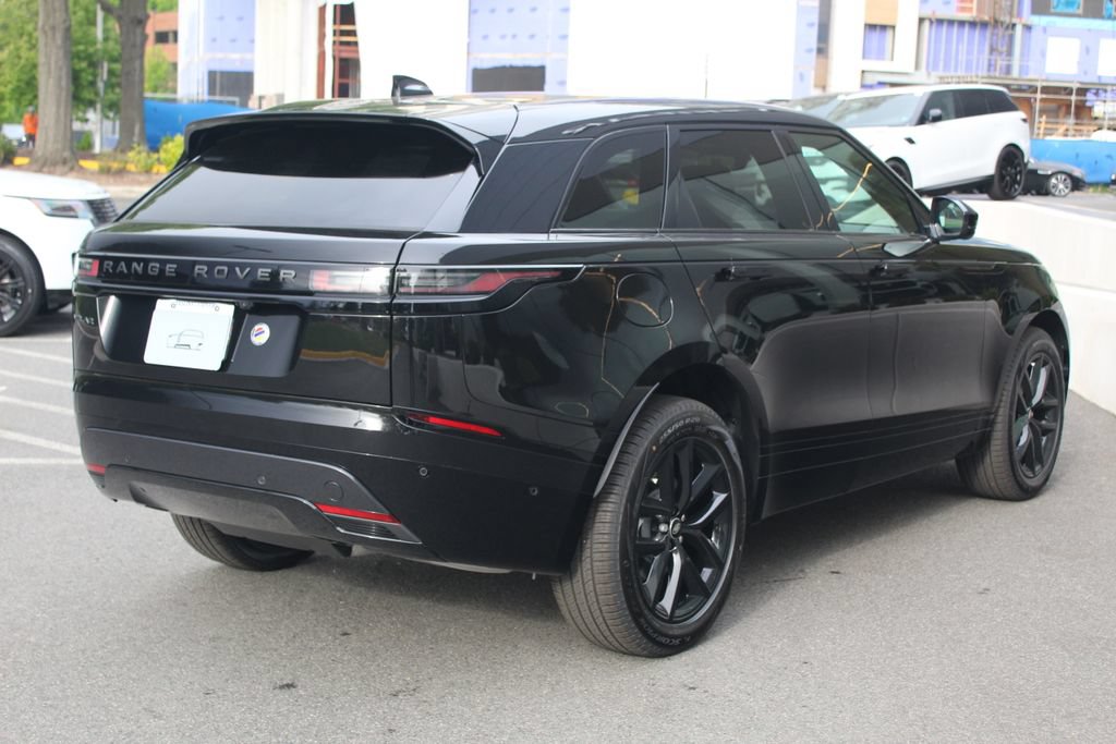 New 2026 Land Rover Range Rover Velar Dynamic SE AWD/4WD image 2