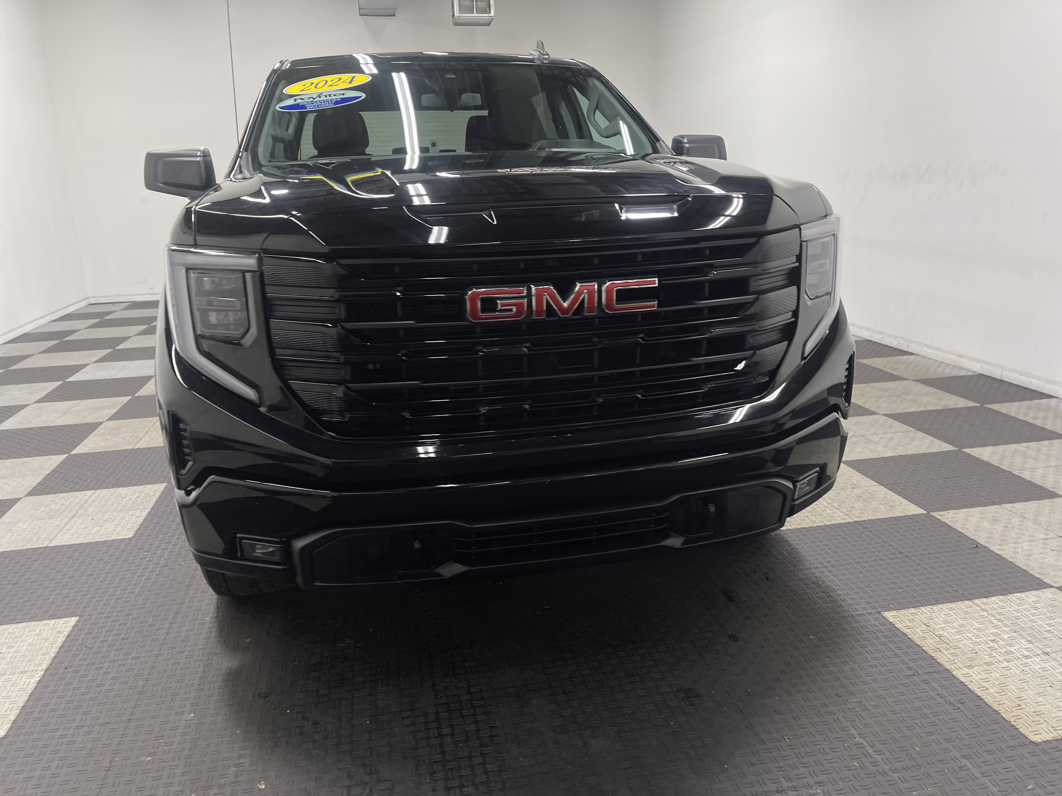 Used 2024 GMC Sierra 1500 Elevation image 7