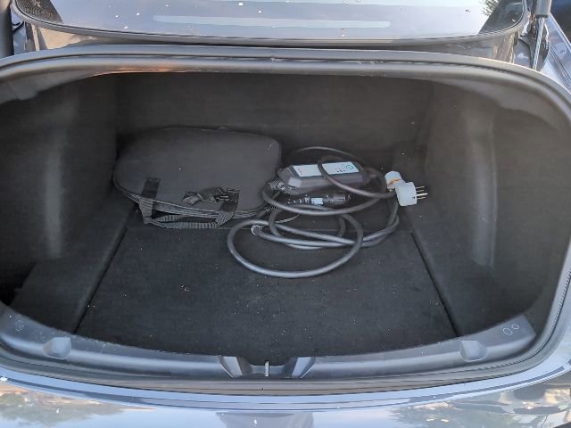 Used 2022 Tesla Model 3 Standard Range RWD image 24