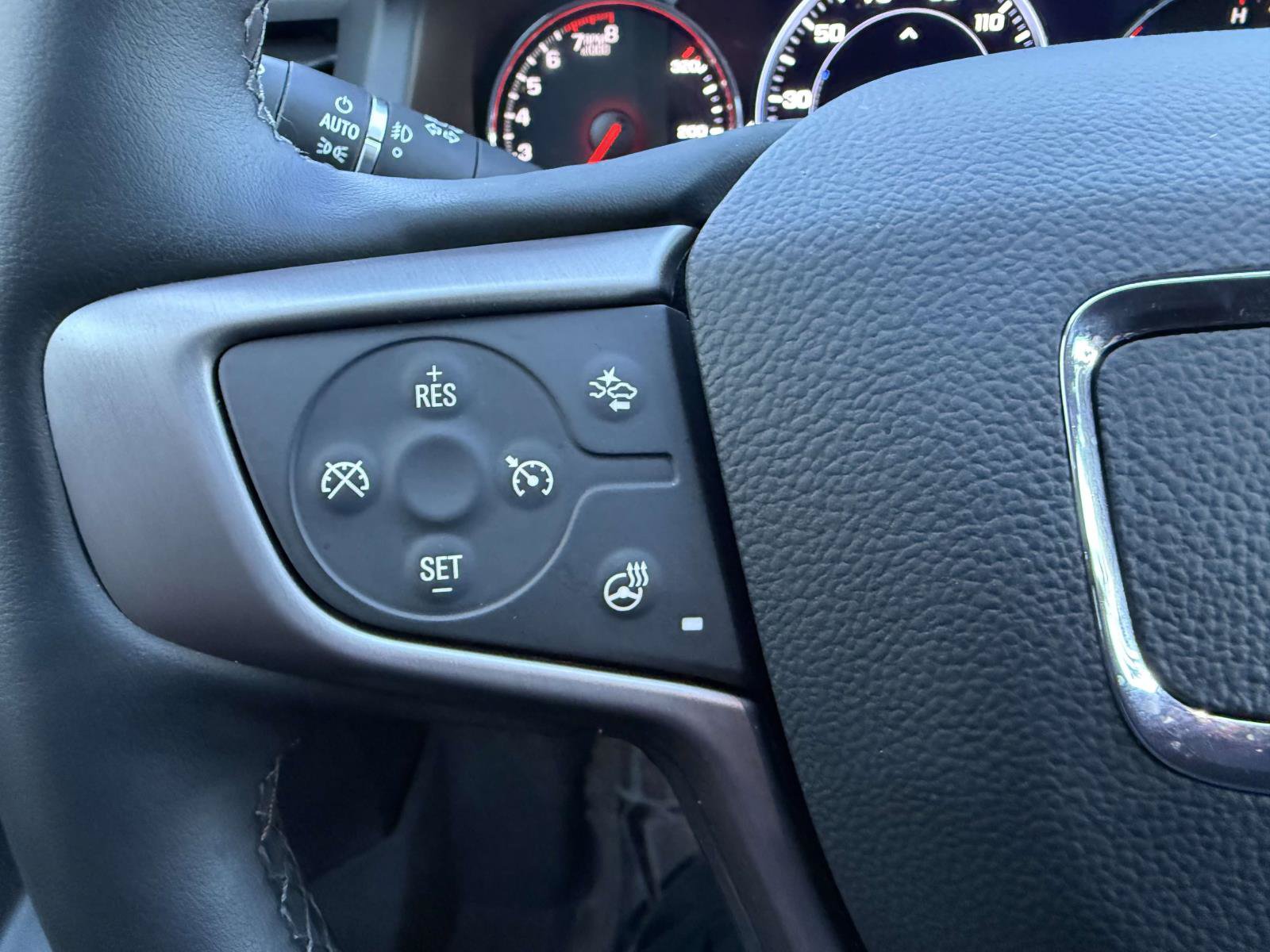 Certified 2023 GMC Acadia AT4 w/ Technology Package AWD/4WD image 23