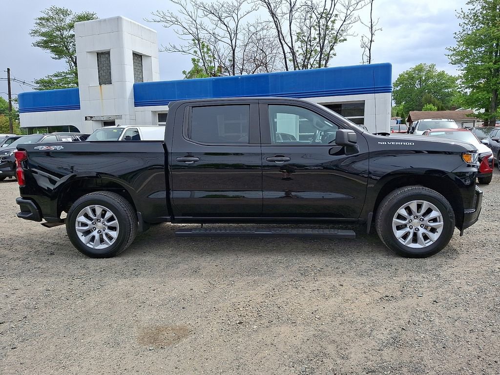 Used 2022 Chevrolet Silverado 1500 Custom AWD/4WD image 9