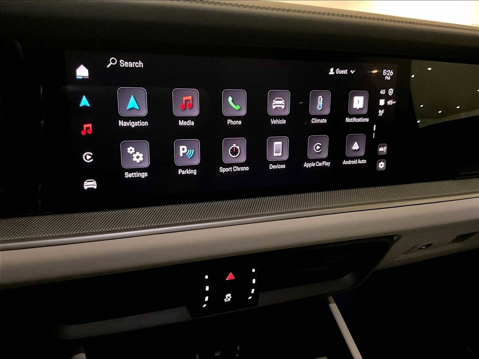 Used 2025 Porsche Cayenne Coupe image 19