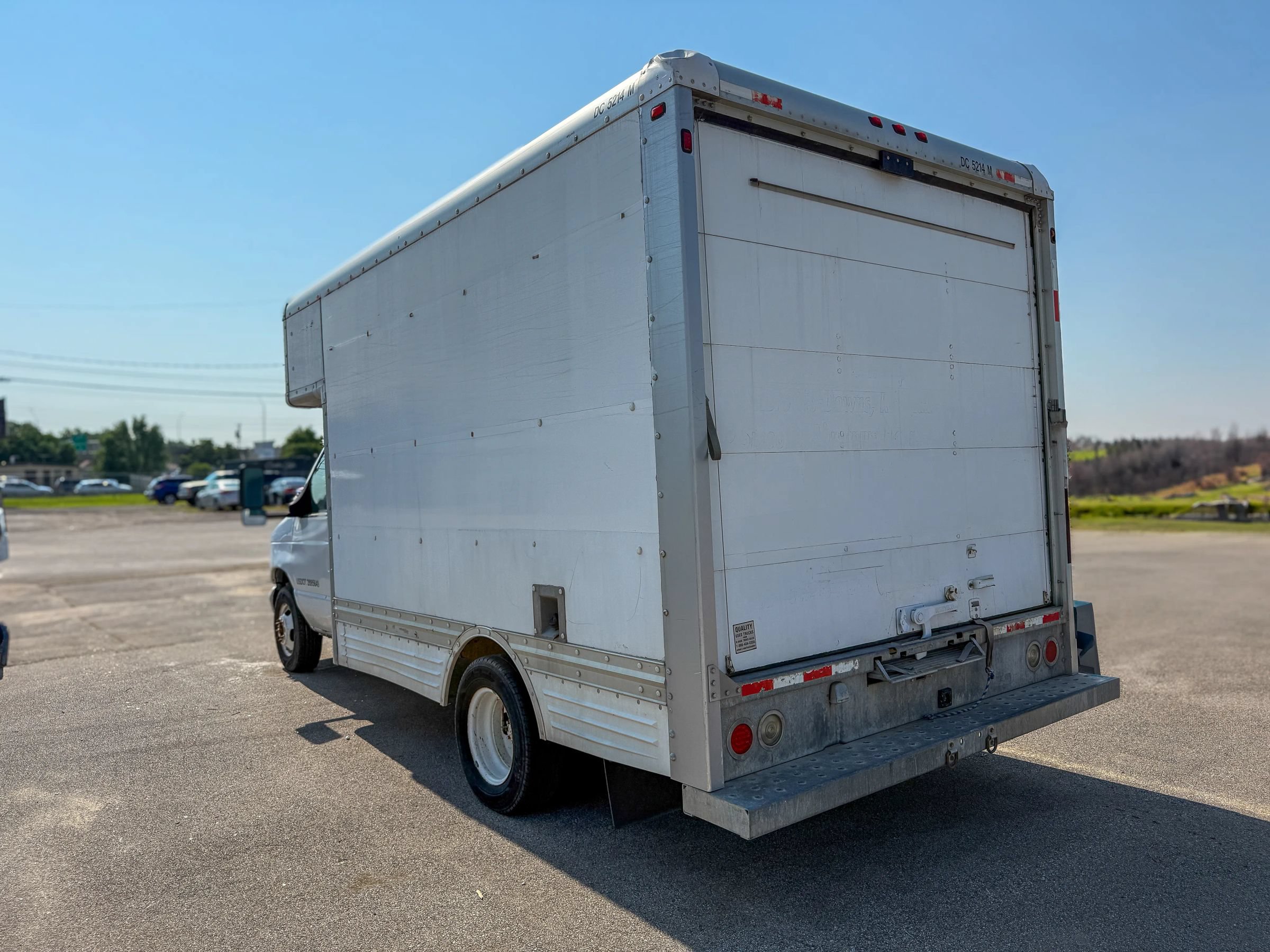 Used 2006 Ford E-450 and Econoline 450 RWD image 5