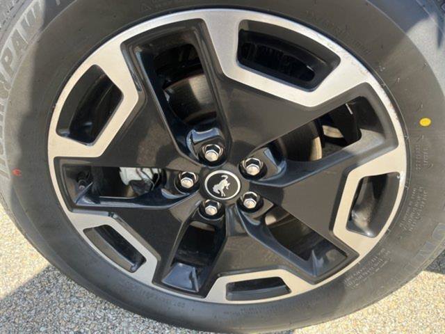 Used 2022 Ford Bronco Sport Outer Banks w/ Tech Package image 9