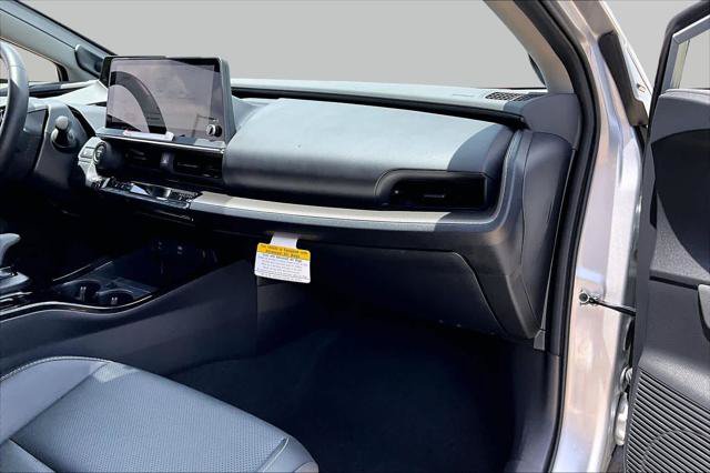Certified 2025 Toyota Prius Limited w/ Limited Premium Package FWD image 19