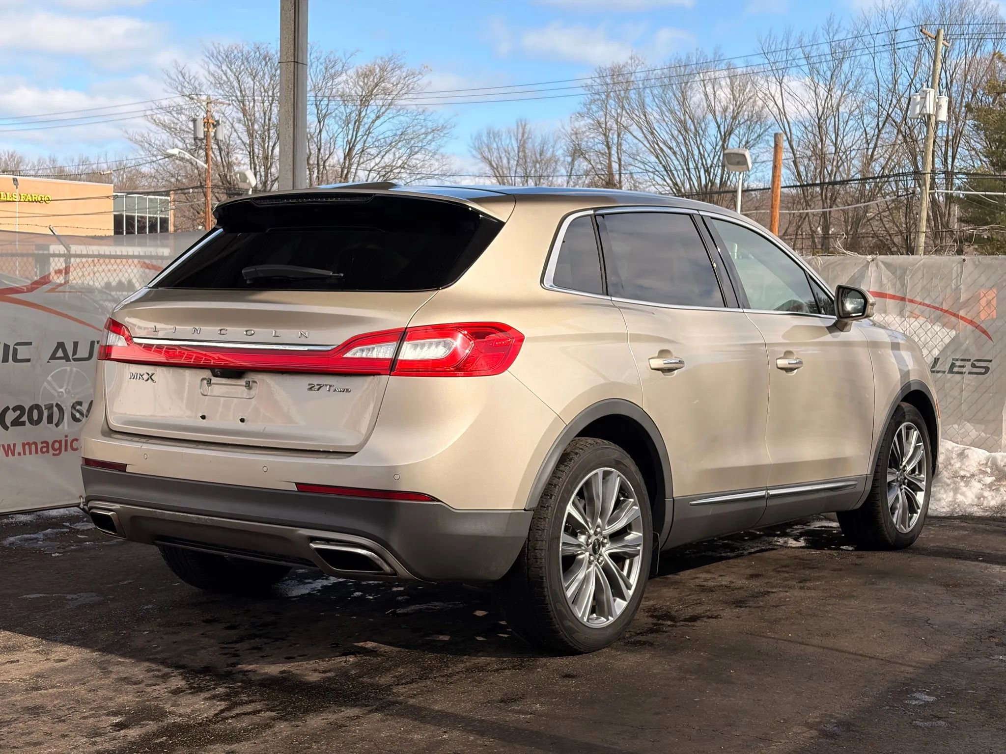 Used 2017 Lincoln MKX Reserve w/ Lincoln MKX Climate Package image 61