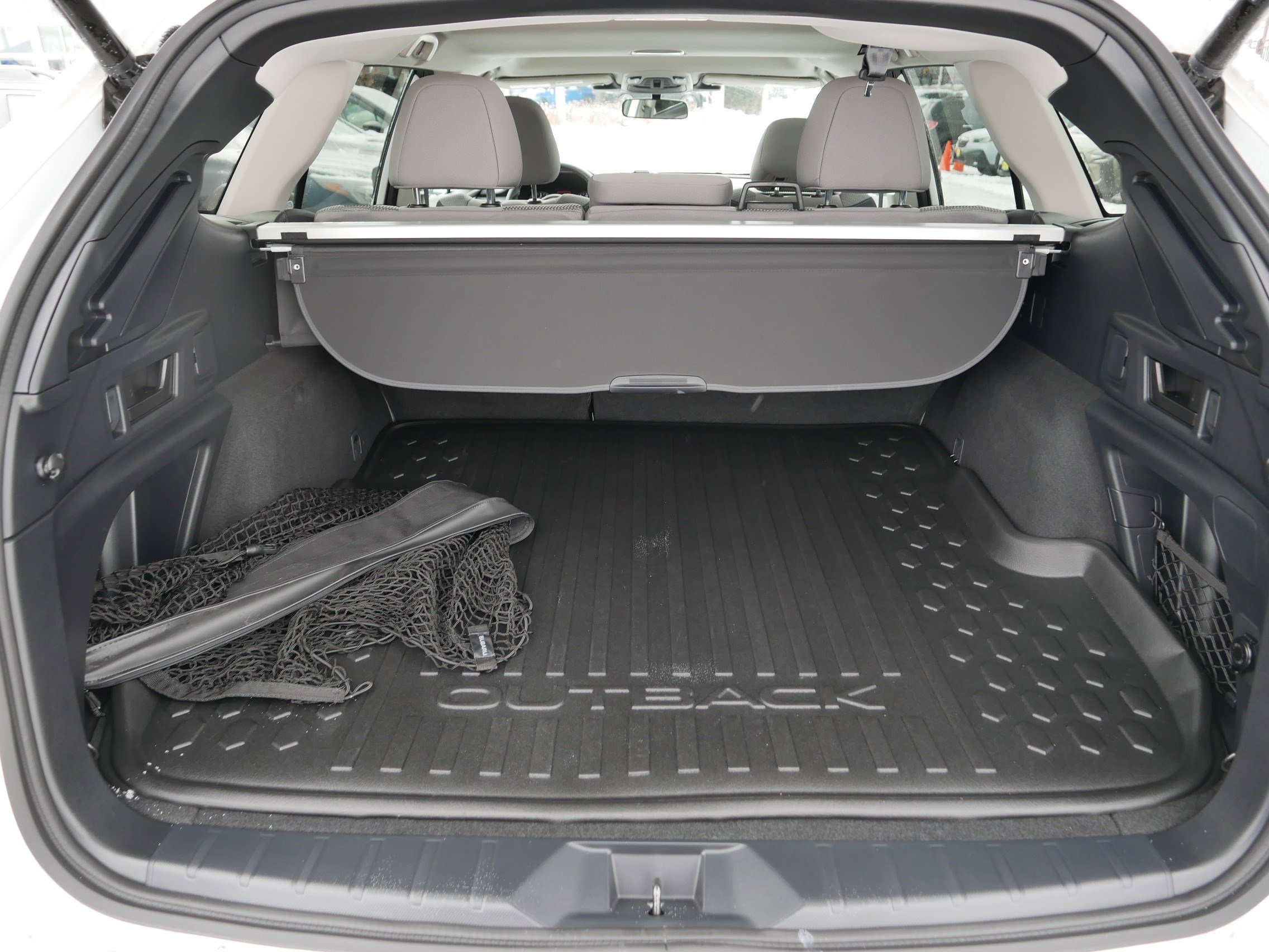 Used 2025 Subaru Outback Premium image 18