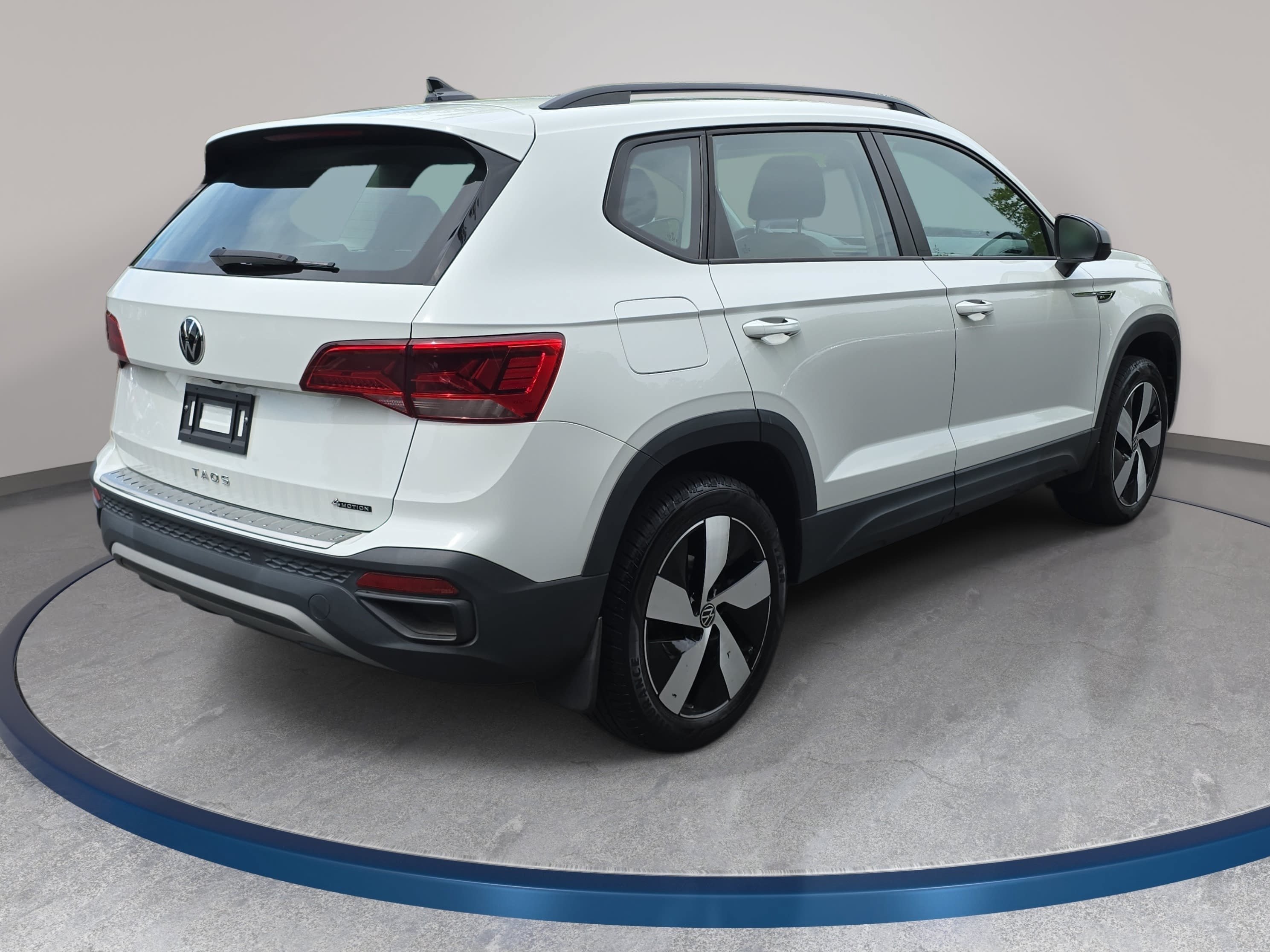 Used 2024 Volkswagen Taos S AWD/4WD image 5