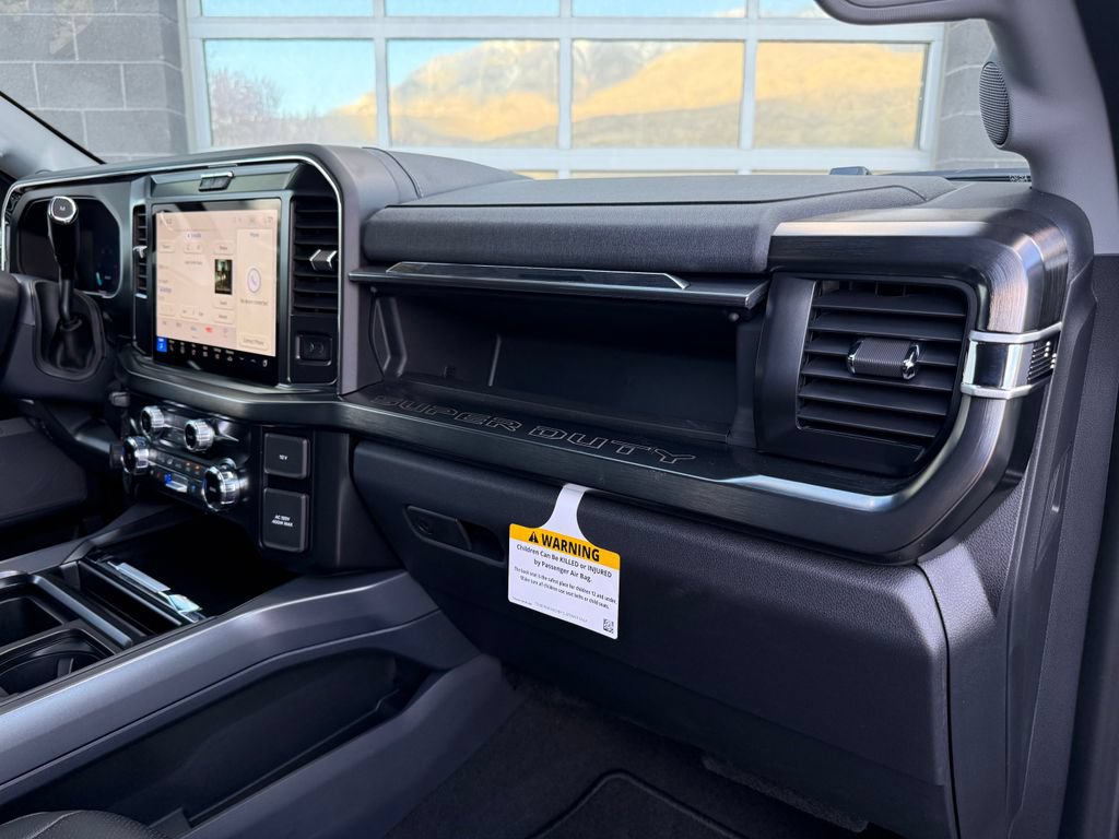 Used 2026 Ford F350 Lariat AWD/4WD image 26
