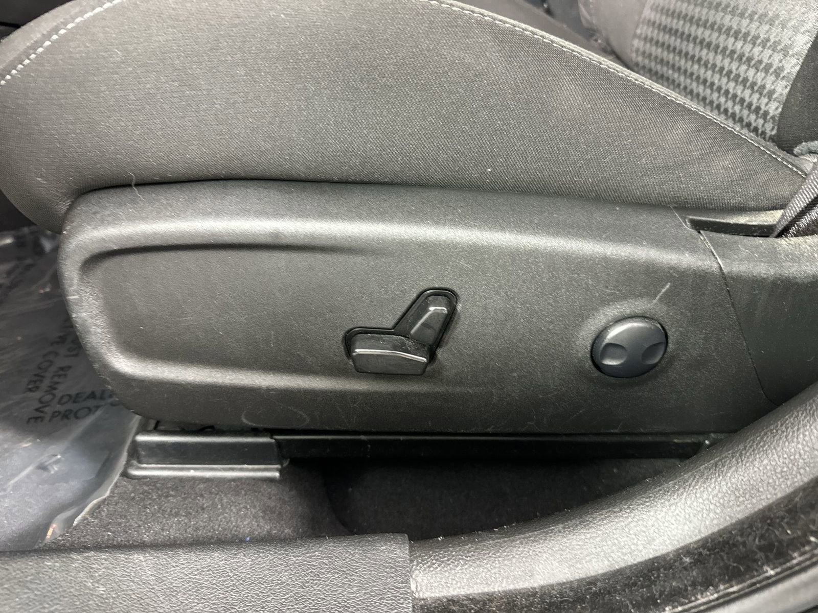 Used 2023 Dodge Charger GT w/ Blacktop Package image 21