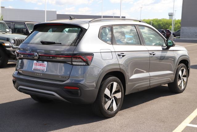 Used 2025 Volkswagen Taos S AWD/4WD image 5