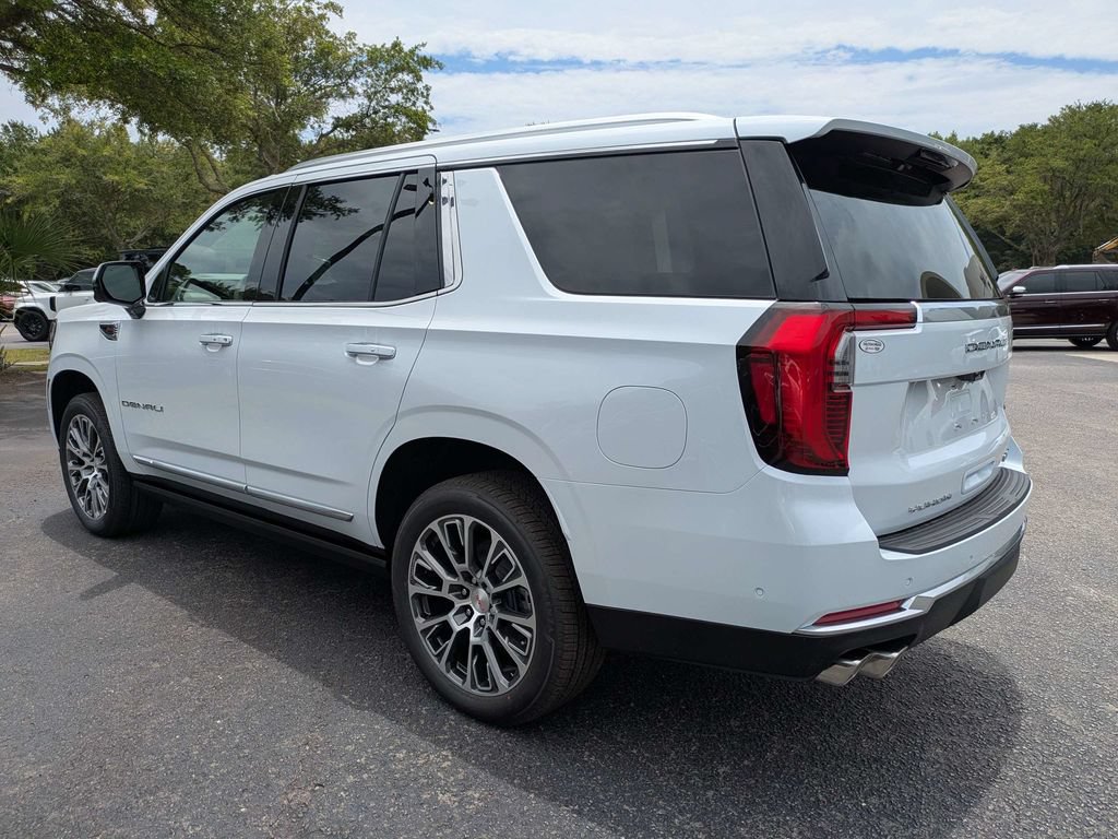 New 2026 GMC Yukon Denali w/ Denali Reserve Package AWD/4WD image 6