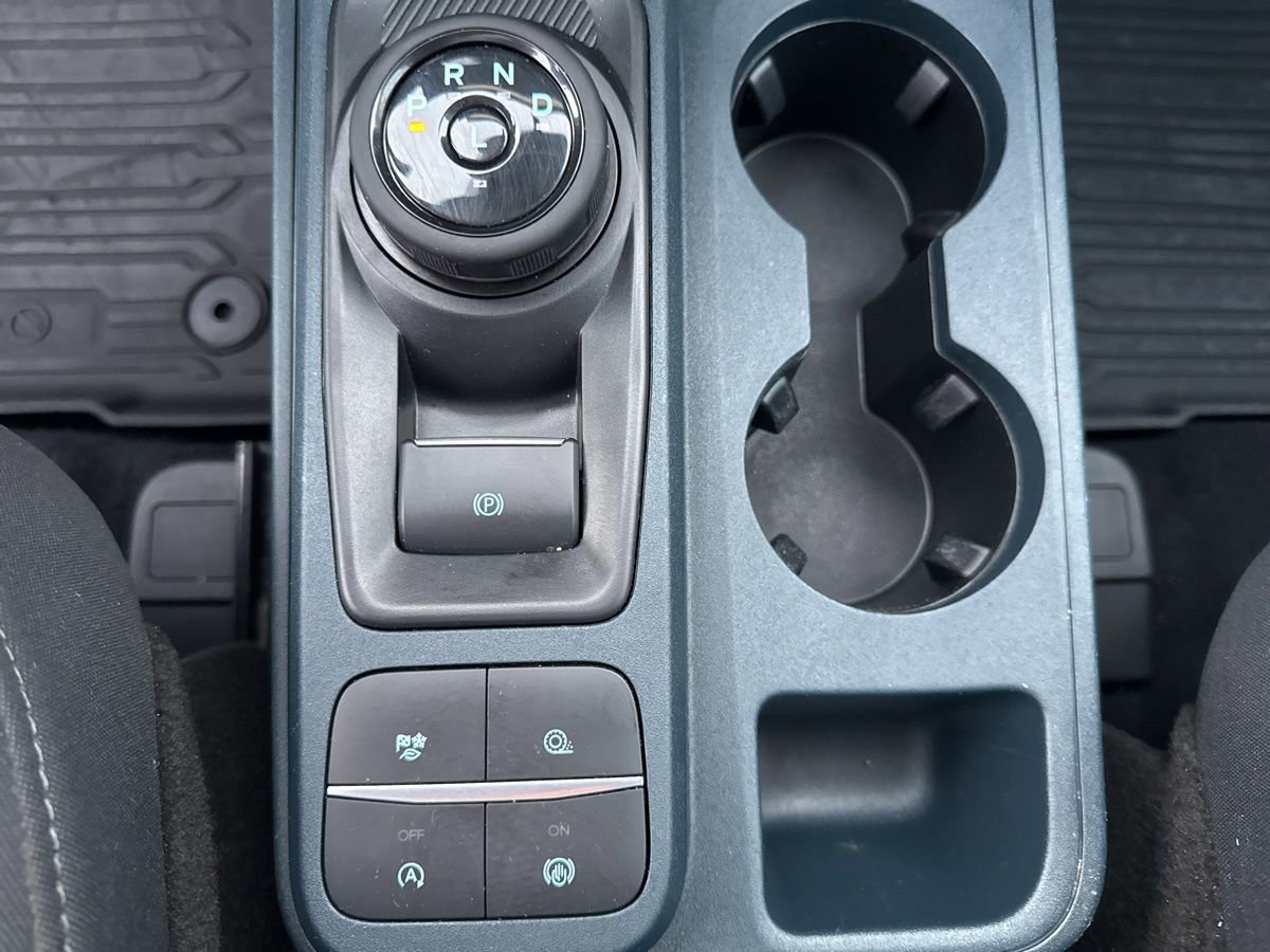 Used 2022 Ford Maverick XL image 30