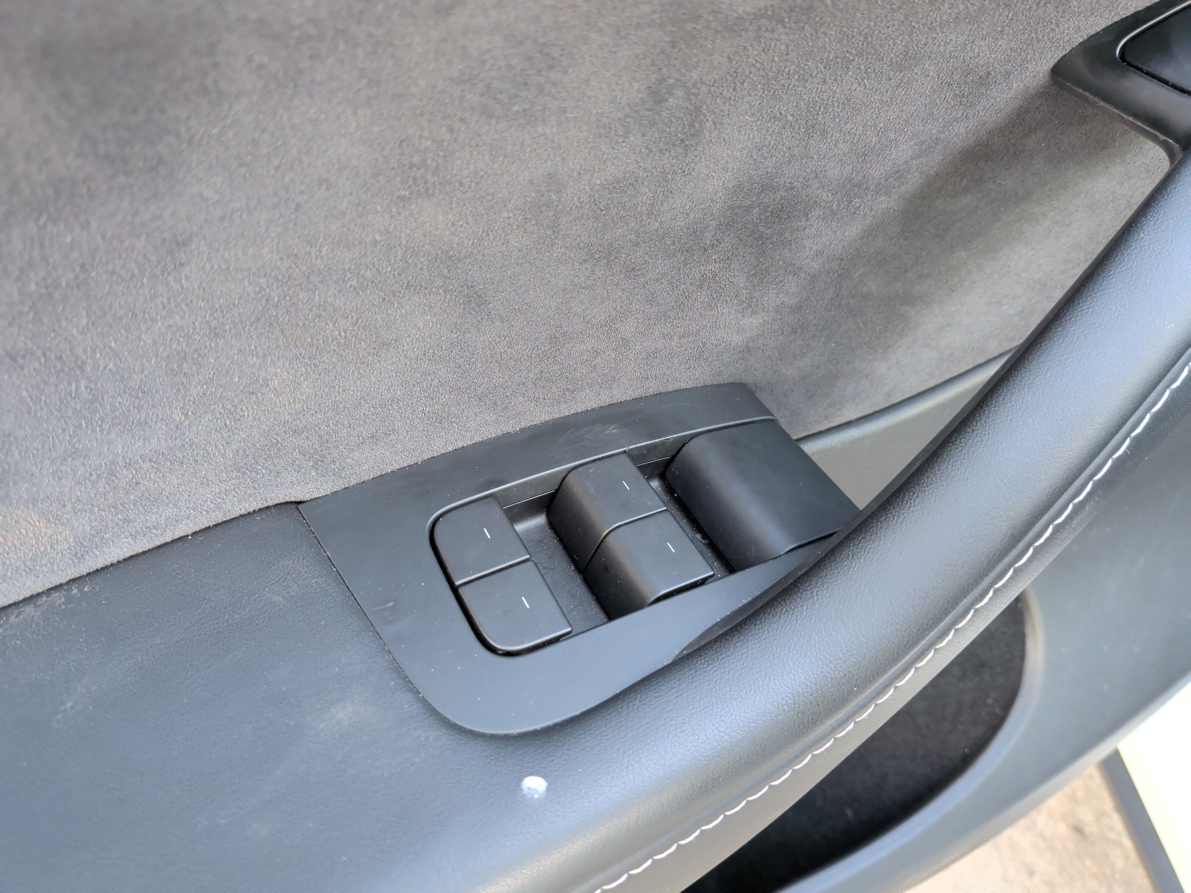 Used 2023 Tesla Model Y Long Range image 15