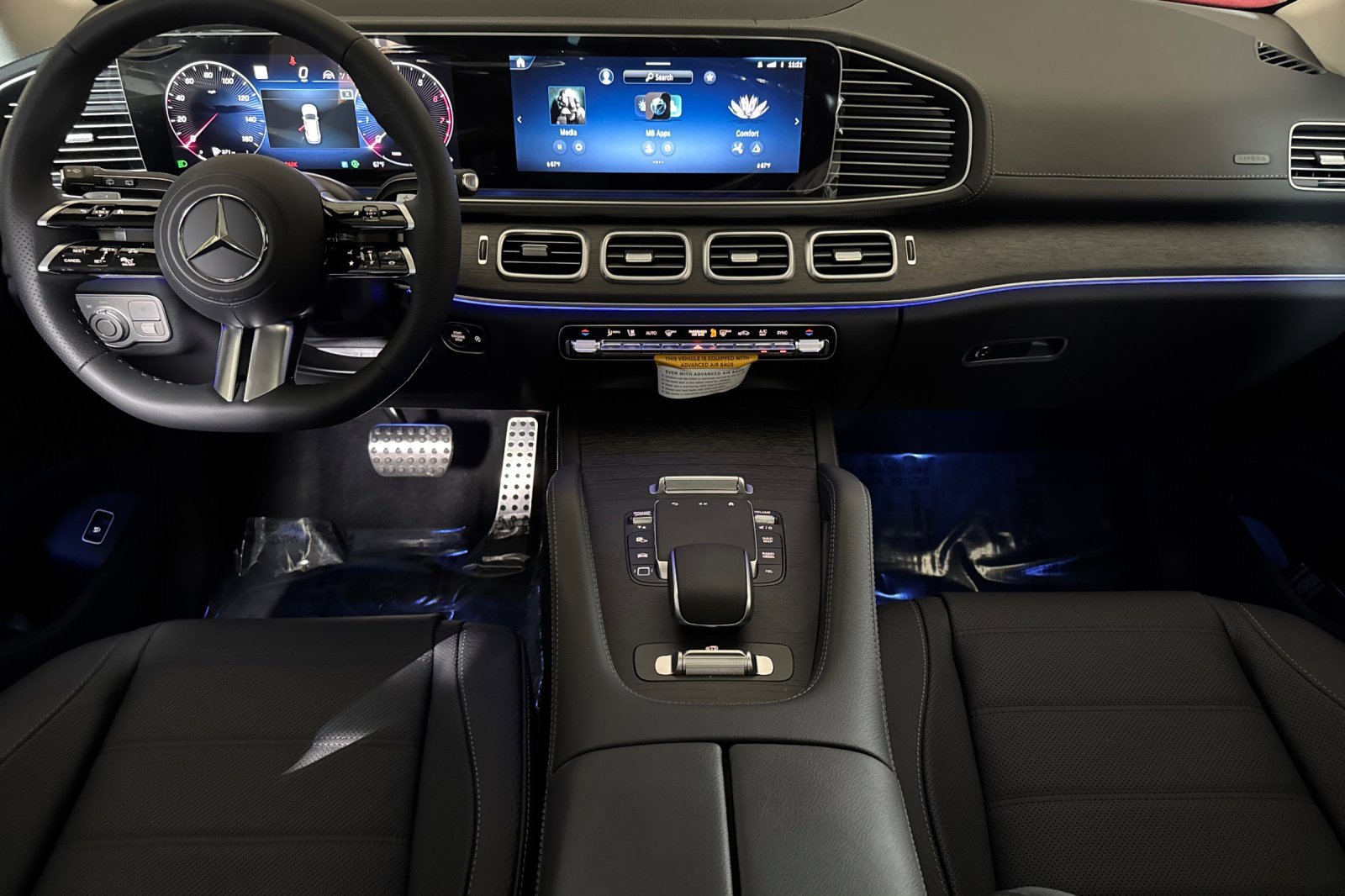 New 2026 Mercedes-Benz GLS 450 4MATIC image 16
