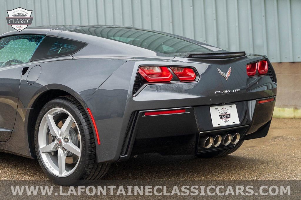 Used 2014 Chevrolet Corvette Base w/ Battery Protection Package image 23