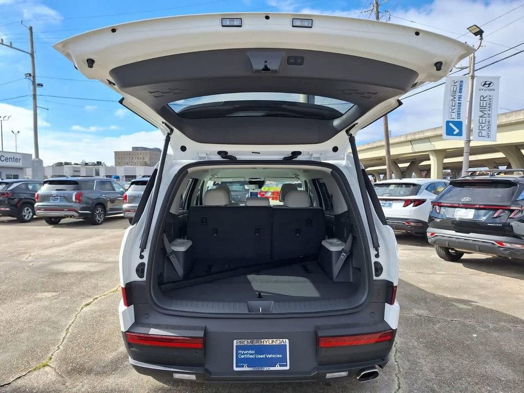 Used 2024 Hyundai Santa Fe SE image 29