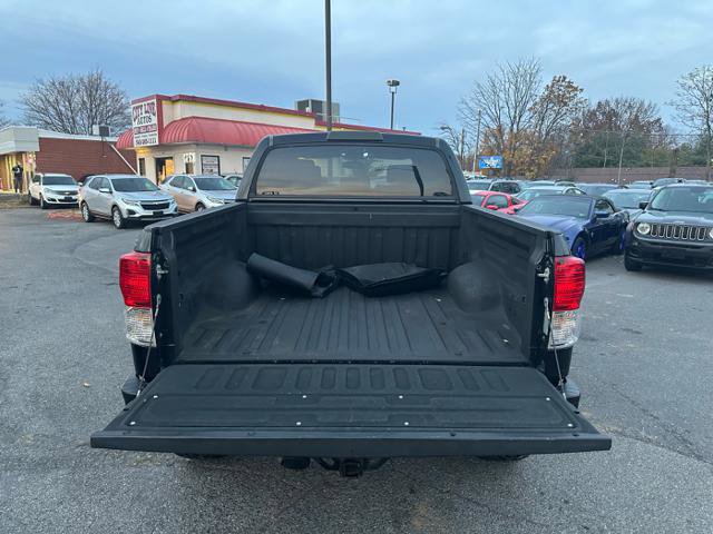 Used 2012 Toyota Tundra 4x4 CrewMax w/ Tow Pkg image 22