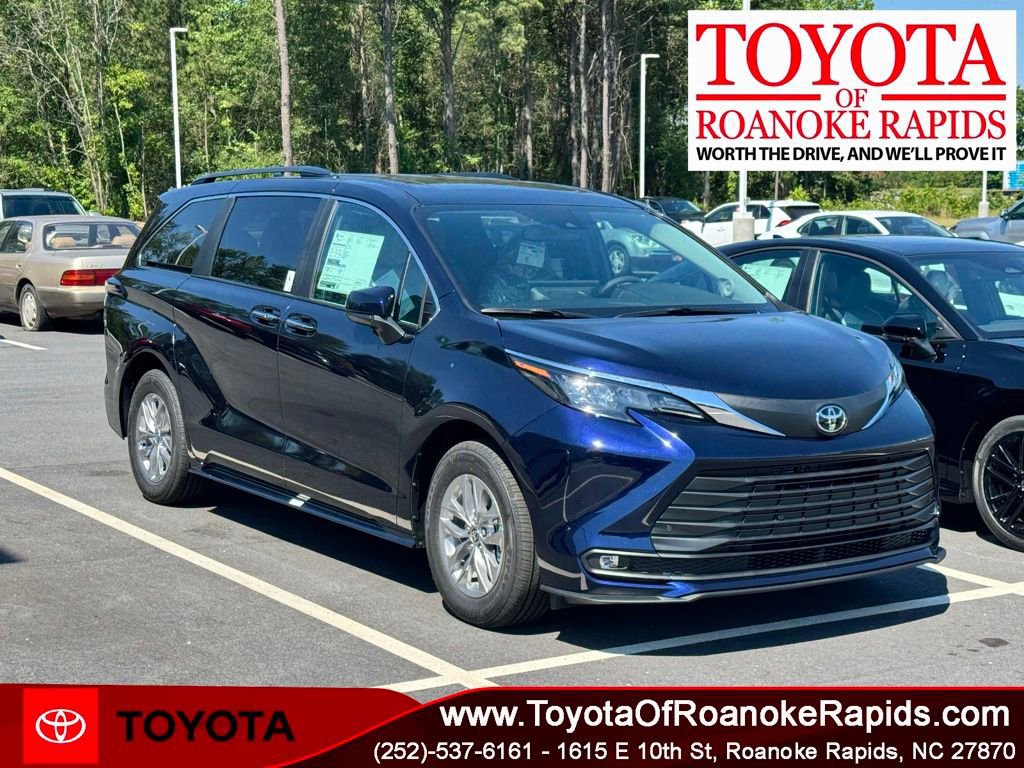 New 2026 Toyota Sienna XLE FWD image 1