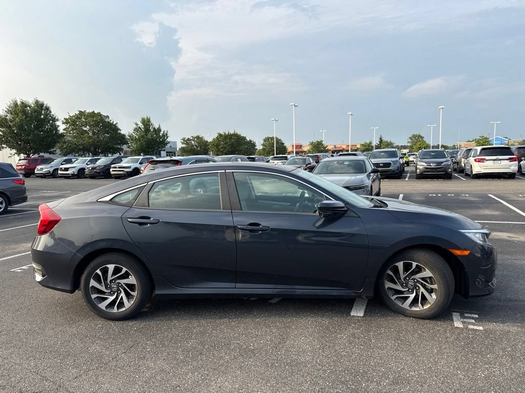 Used 2018 Honda Civic EX image 11