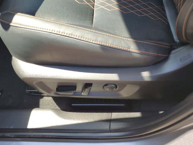 Used 2023 Mitsubishi Outlander SEL AWD/4WD image 18