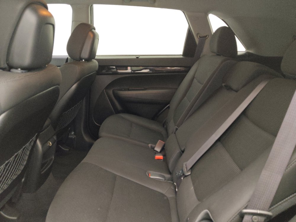 Used 2015 Kia Sorento LX AWD/4WD image 18