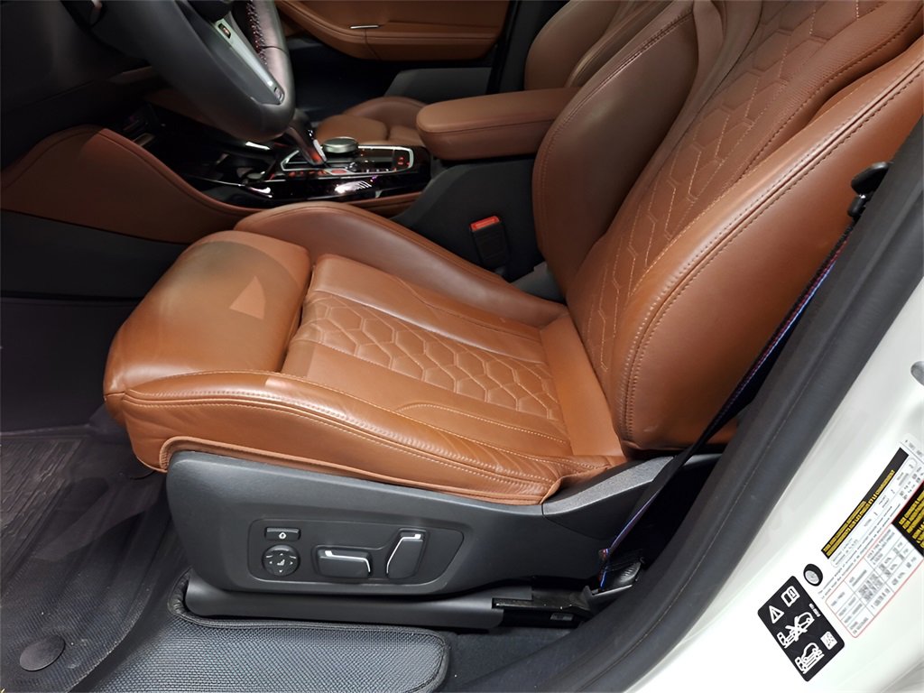 Used 2024 BMW X4 M w/ Competition Package image 31