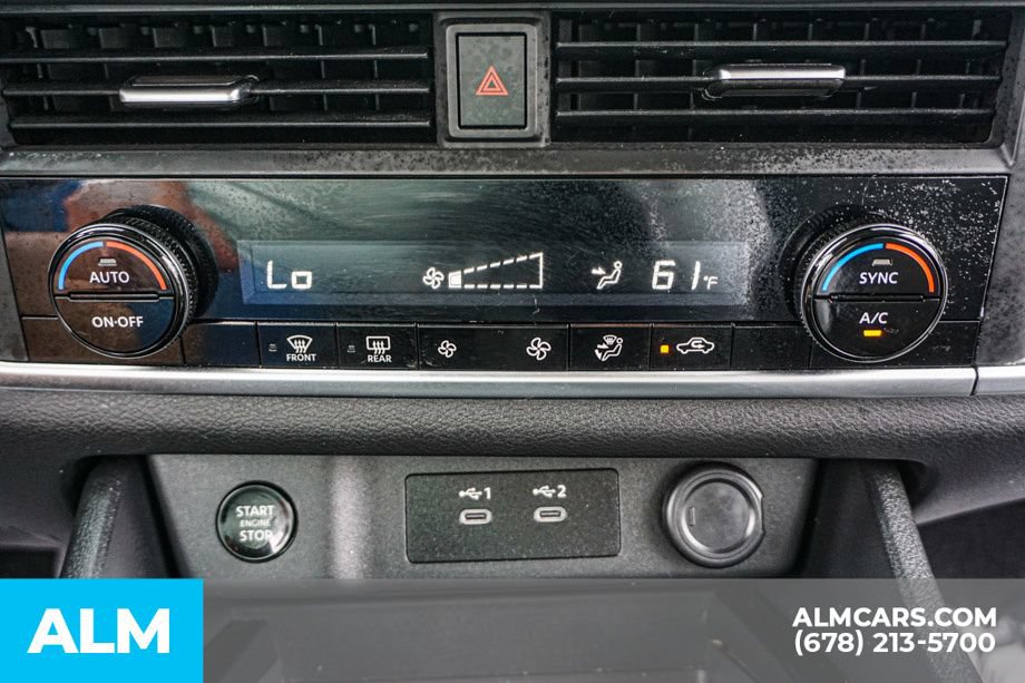 Used 2026 Nissan Rogue SV FWD image 39