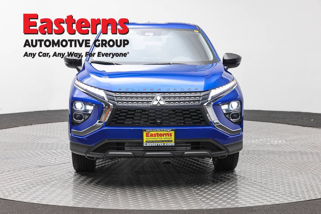 Used 2026 Mitsubishi Eclipse Cross LE AWD/4WD image 4