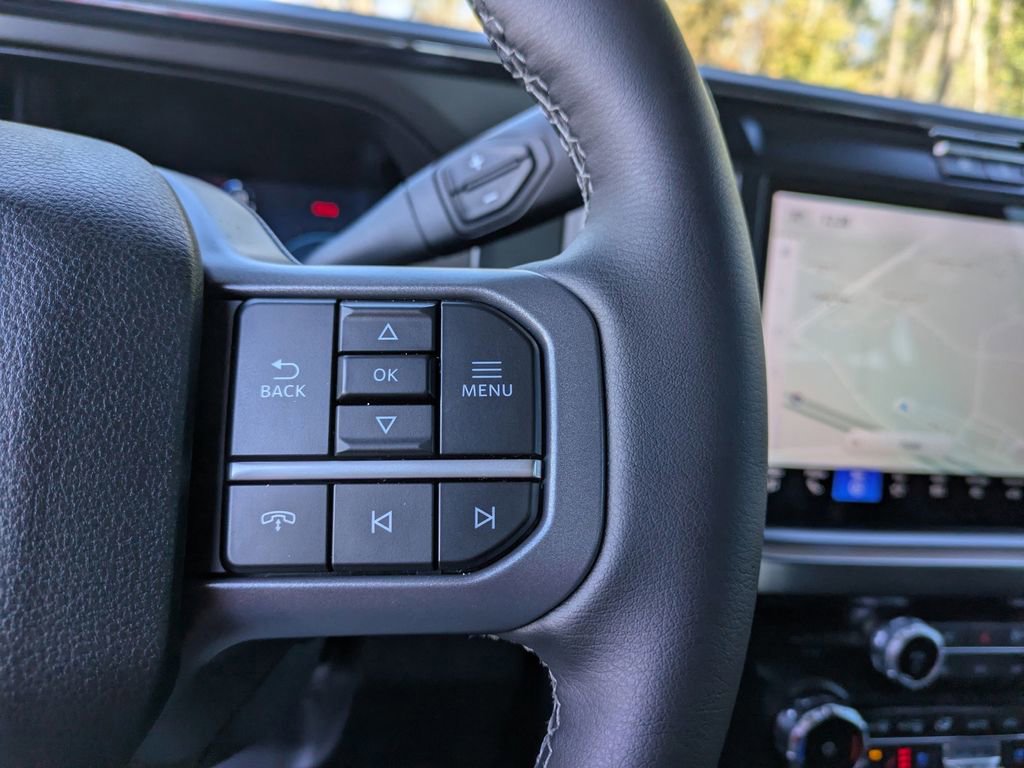 New 2026 Ford F350 Lariat w/ Black Appearance Package image 27