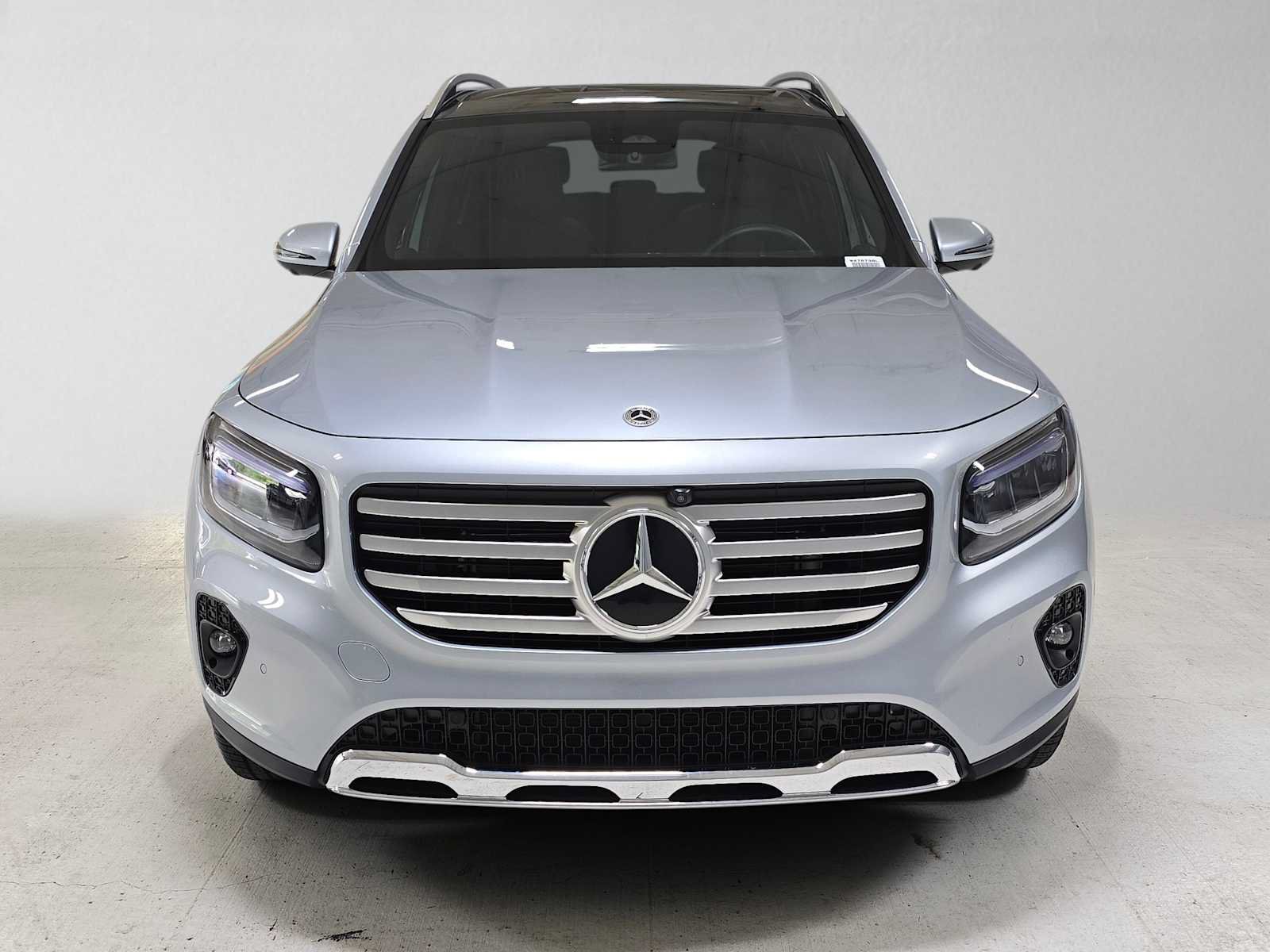 Certified 2026 Mercedes-Benz GLB 250 4MATIC image 9