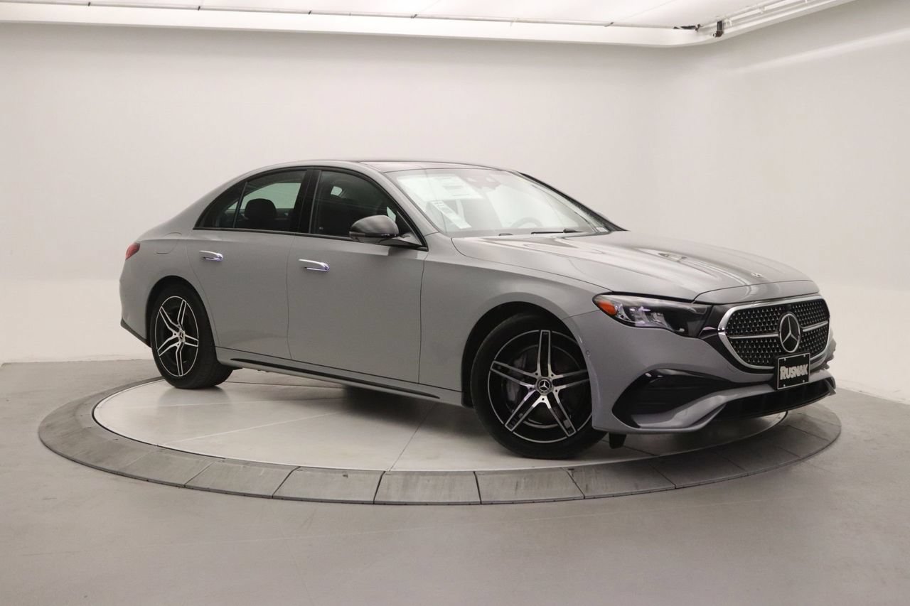 New 2026 Mercedes-Benz E 450 4MATIC Sedan image 16