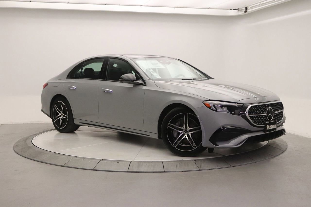 New 2026 Mercedes-Benz E 450 4MATIC Sedan image 16