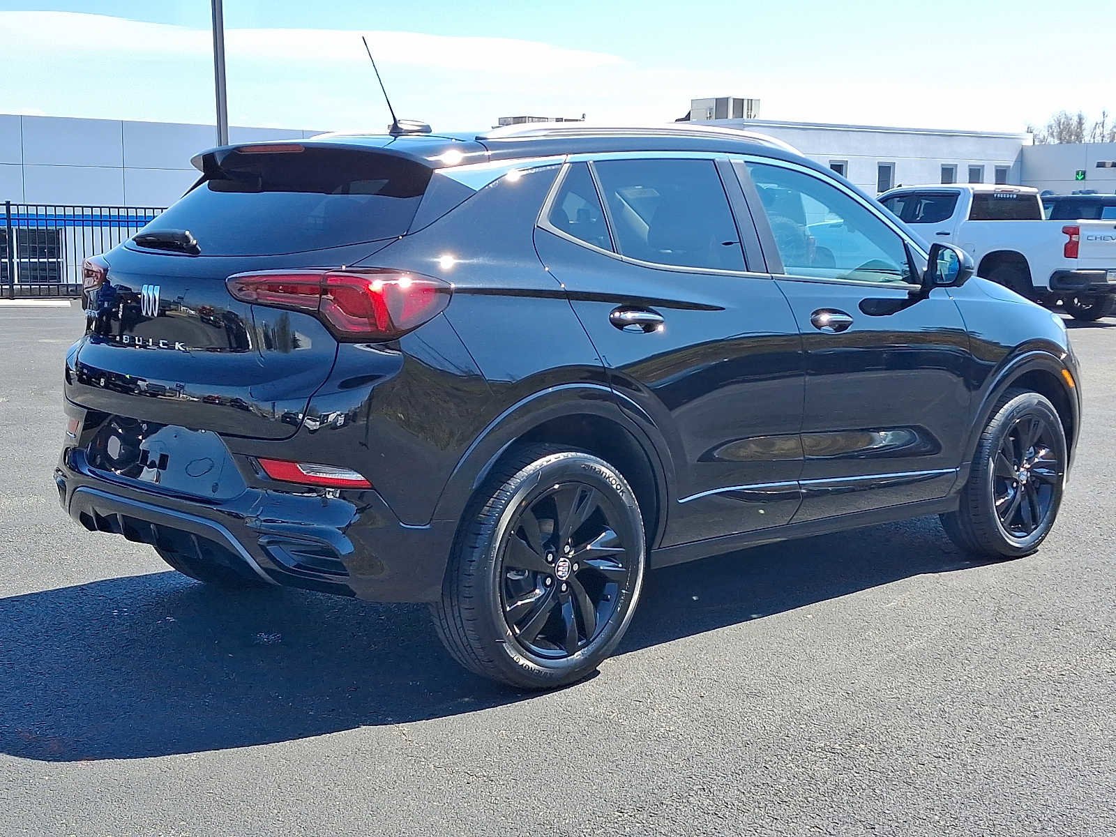 Used 2026 Buick Encore GX Sport Touring w/ Advanced Technology Package image 6